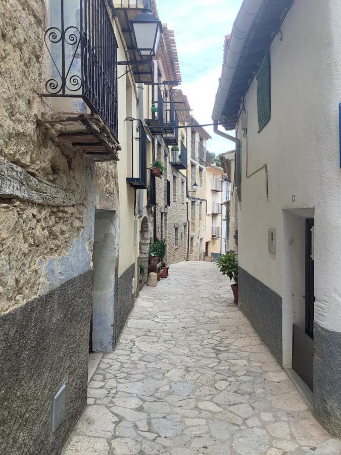 Hostal El Guerrer Todolella Экстерьер фото
