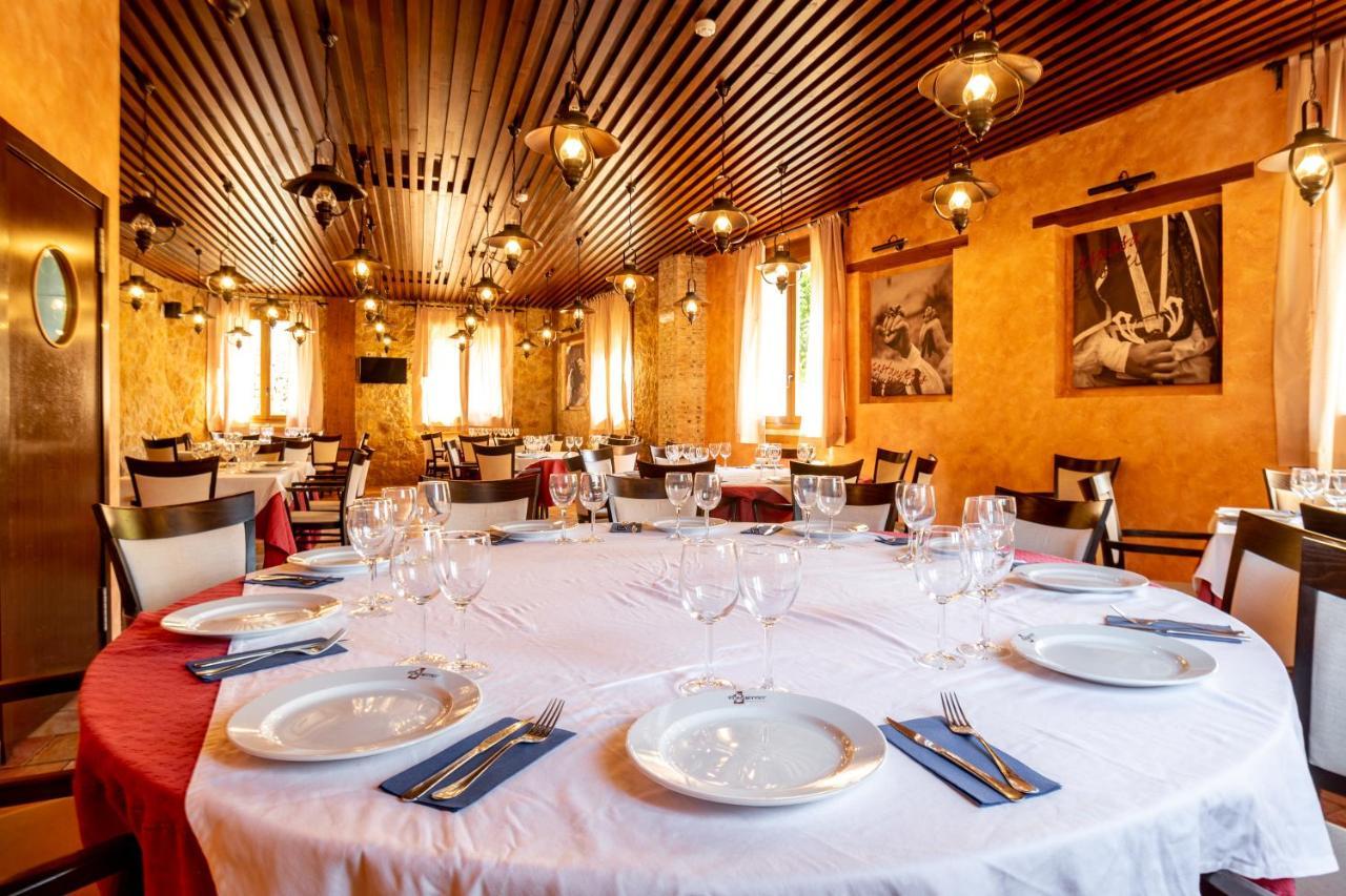 Hostal El Guerrer Todolella Экстерьер фото