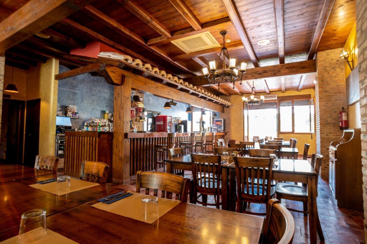 Hostal El Guerrer Todolella Экстерьер фото