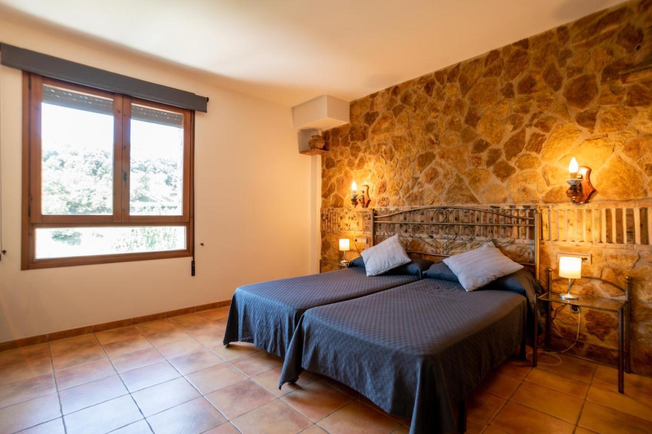 Hostal El Guerrer Todolella Экстерьер фото