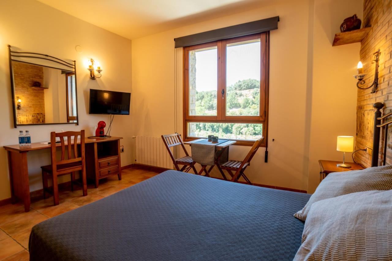 Hostal El Guerrer Todolella Экстерьер фото