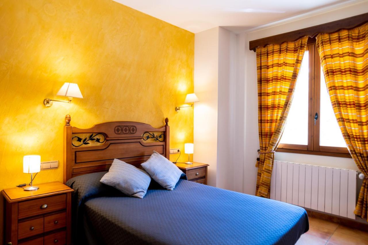 Hostal El Guerrer Todolella Экстерьер фото